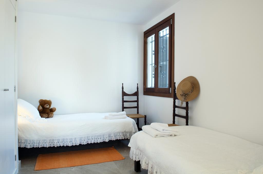 Casa Damienne Villa Porto Cristo Bagian luar foto